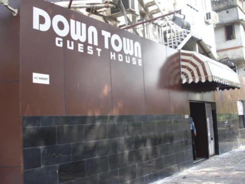 Down Town Guest House Колката Екстериор снимка